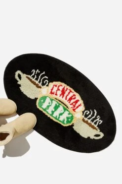 Typo Home Decor Friends Floor Rug -New Typo 1684447 04 3